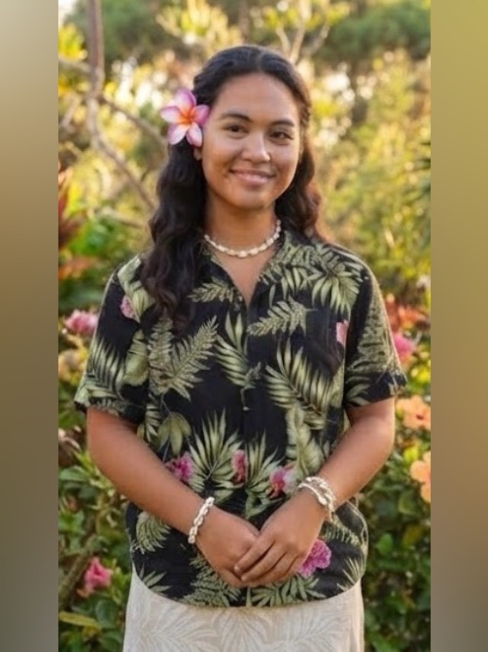 Black Tropical Palm-Print Short-Sleeve Button-Down Shirt